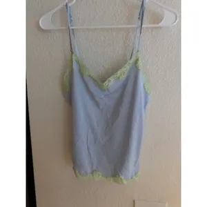 Unbranded‎ Pastel Blue Lace Trim Camisole Adjustable Straps V-Neck Cami Top thumbnail 2