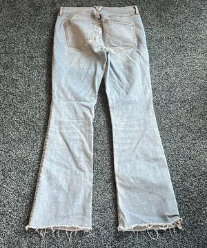 Veronica Beard size 28 Cameron high rise bootcut raw hem Jeans $328 curr… thumbnail 6