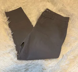 Old Navy Pixie Pants  thumbnail 1