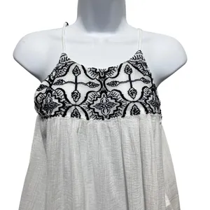 Abercrombie Fitch Women Babydoll Top M White Gauze‎ Embroidered Boho Festival thumbnail 3