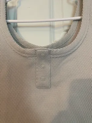 Long Sleeve Crop Top thumbnail 4
