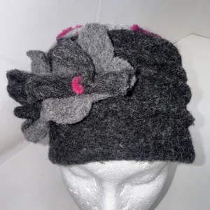 La Fenice Florence Italy Wool Blend Cloche Hat Grey Fuchsia Flower Made in Italy thumbnail 6