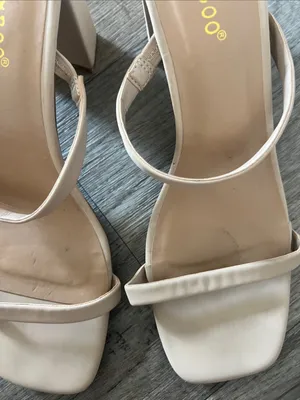 BAMBOO Beige Strappy Square-Toe Block Heels thumbnail 4