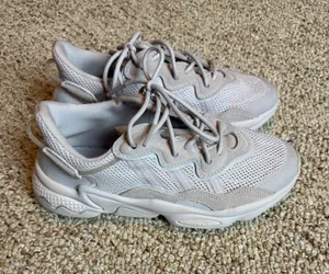 Adidas Women’s Shoes thumbnail 1