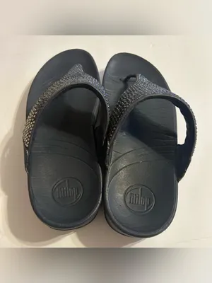 FitFlop black Crystal-Embellished Toe-Post Sandals thumbnail 3