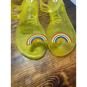 Katy Perry yellow rainbow sandals size 7 thumbnail 3