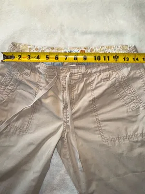 Old navy beige capri pants size 8 thumbnail 7