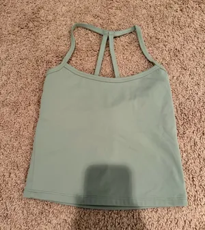 Workout top Green thumbnail 1