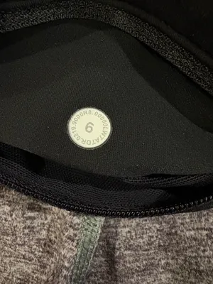 Lululemon Shorts thumbnail 4