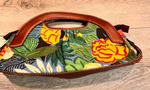 Fossil Modern Tropical Floral‎ Clutch Handbag Brown Leather Trim thumbnail 1