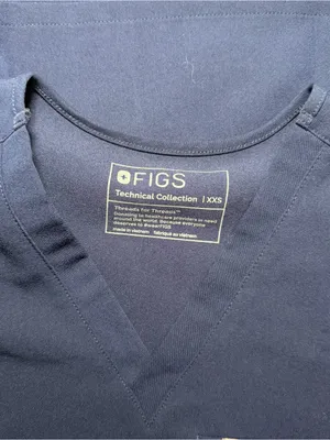 Figs Women's Navy Caterina Scrub Top thumbnail 3