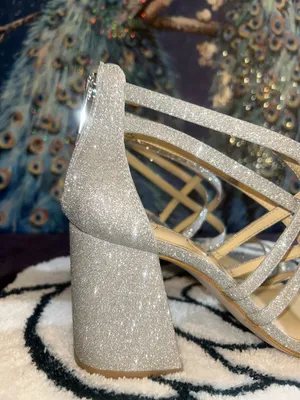 Jessica Simpson Silver Glitter Strappy Block Heel Sandals Size 7 thumbnail 3