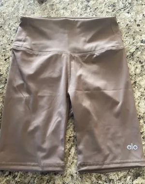 Alo Yoga Biker Shorts thumbnail 1