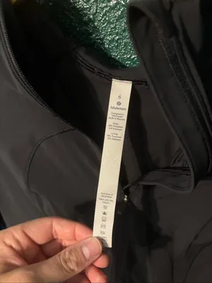 Lululemon Mist Over Black Jacket Full Zip BC Bike Race Canada Size 6 thumbnail 4