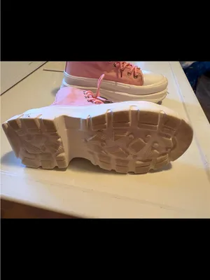 Barnes Elle Pink High-Top Platform Sneakers for Women size 6 thumbnail 3