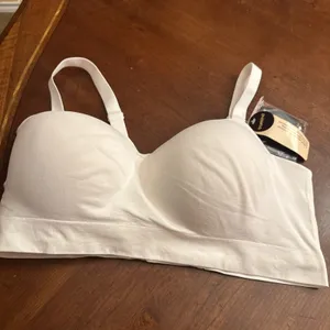 Truekind Supportive Comfort Wireless Shaping Bra White/Sizes XL NWT thumbnail 3