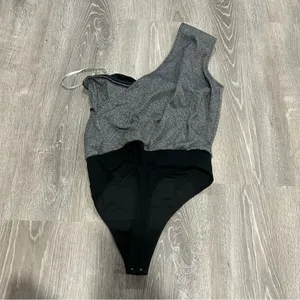 Revolve Lovers + Friends Silver Shimmer One Shoulder Bodysuit Size S thumbnail 6