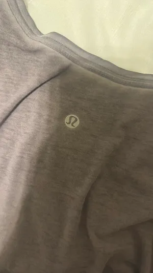Lululemon Grey Tee Short Sleeve thumbnail 2