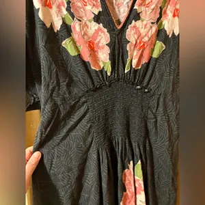 Anthropologie Blank London Tatiana Black & Pink Floral Kaftan Midi Dress thumbnail 6