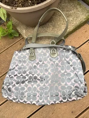 COACH Ashley Signature Sateen Carryall Satchel Handbag Purse Grey Pink F18450 thumbnail 2