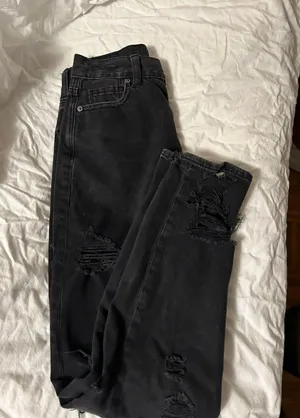 American Eagle Outfitters Moms Jeans thumbnail 1