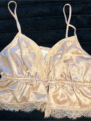 SHEIN Champagne Satin Lace Trim Cami thumbnail 2