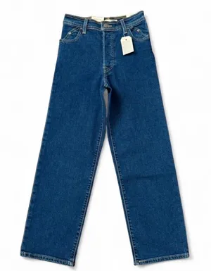 Levi’s women’s blue Riveted Ribcage Straight Ankle Jeans thumbnail 1