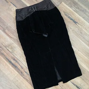 Vintage Scott Mcintosh Black Velvet Rhinestone Bow Midi Skirt thumbnail 2