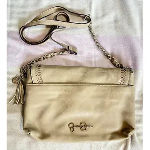 Jessica Simpson Tan/Silver Crossbody Clutch‎ Chain/Strap Purse Tassel Logo thumbnail 5