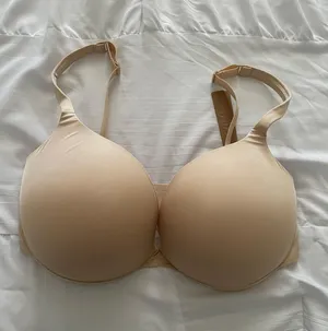 SKIMS ultimate push up plunge bra  Size : 34DDD thumbnail 5