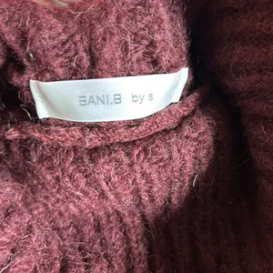 Bani.b burgundy sweater thumbnail 3