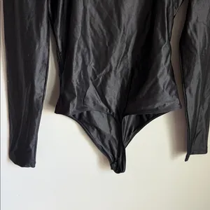 Babaton Satinette Squareneck Longsleeve Bodysuit Medium thumbnail 8