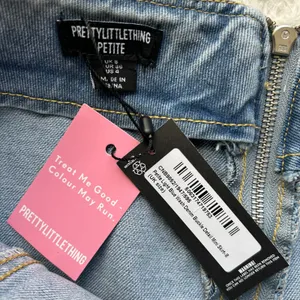 PrettyLittleThing Y2K Denim Buckle Micro Mini Skirt US Size 4 thumbnail 7