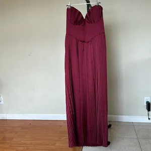 House of CB‎ XL A-C 'Marcella' Berry pleated georgette maxi dress NWOT thumbnail 4