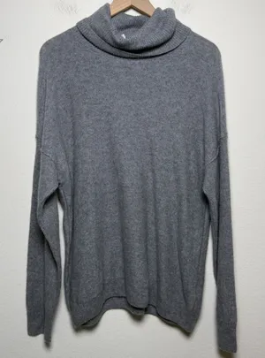 Free People Womens 100% Cashmere Cloudy Addie Sweater Large Gray Turtleneck thumbnail 1