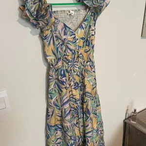 &merci Love Forever Floral Print Cut Out‎ Back Midi Dress Blue Multi M thumbnail 11
