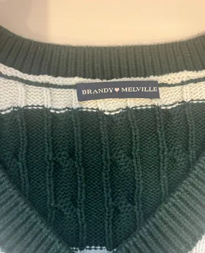 Sweater thumbnail 2