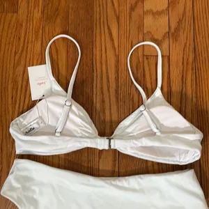 Andie bikini Set‎ Santorini Top 90s High Waisted Bottom White size L NWT/NWOT thumbnail 6