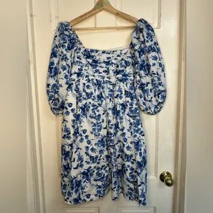 Abercrombie and Fitch Emerson Mini Dress Blue and White Floral Dress LT Large thumbnail 2