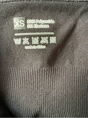 XS Black Fitted Crop Tank Top w/ Adjustable Straps thumbnail 3