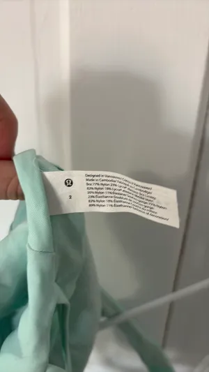 Lululemon Sports Bra Size 2 thumbnail 4