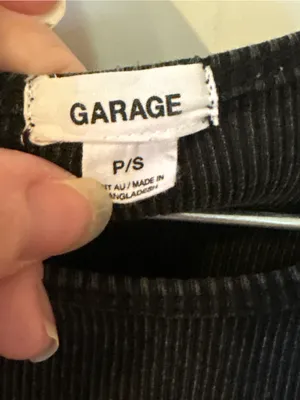 Garage Black Ribbed Vintage Car Graphic Crop Tank thumbnail 3