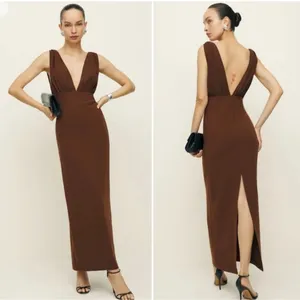 NWT Reformation Velda Deep V sleeveless midi Dress Brown Size 0 thumbnail 2