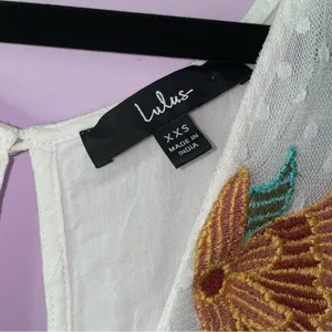 Lulu's XXS Maxi Dress White Embroidered Floral Vacation Cottage Coastal Boho thumbnail 7