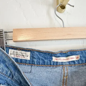 Levi's Premium | Cotton Ribcage Straight Ankle High Rise Jeans Medium Wash thumbnail 5