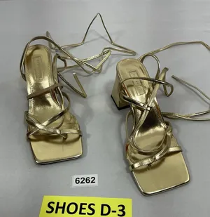 Womans Top Shop Strappy Sandal 8 Gold Square Open Toe Thong Ankle Tie Heel thumbnail 1