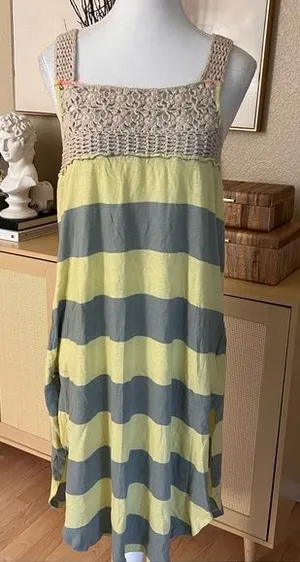 FREE PEOPLE‎ NWT Luca Crochet Stripe Knit Dress/Tunic Size Small thumbnail 1