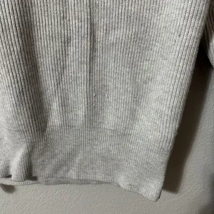 Free People‎ Light Grey Ribbed V- Neck Sweater Cashmere Blend Size Large thumbnail 2