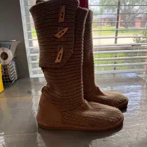 Bearpaw Tan Anastaia Boots Sz 9 thumbnail 5