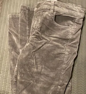 Loft Corduroy Skinny Jeans size 26P thumbnail 1